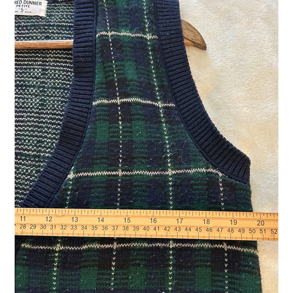 Vintage Plaid Knit Sweater Vest Women Large Green Navy Button Front Academia - Picture 9 of 10